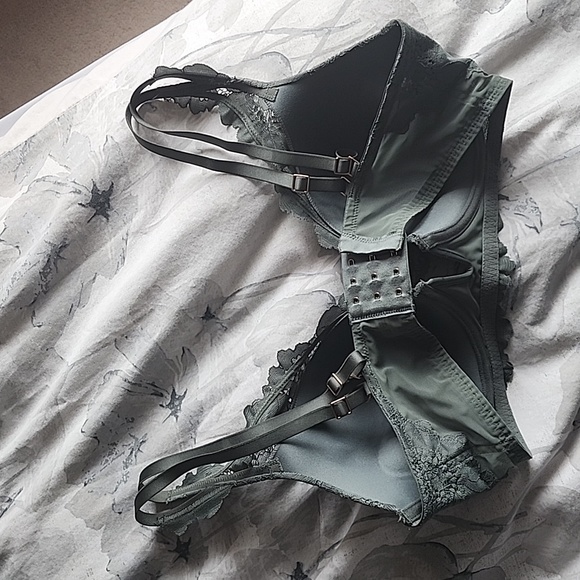 Aerie bra 34D - Picture 2 of 3